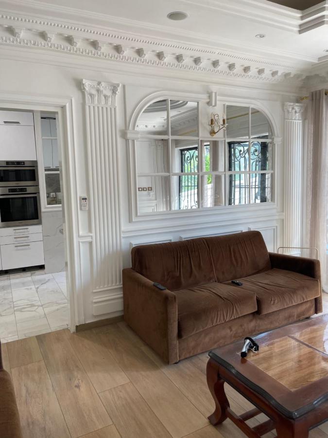Eve Home Yaounde Luaran gambar