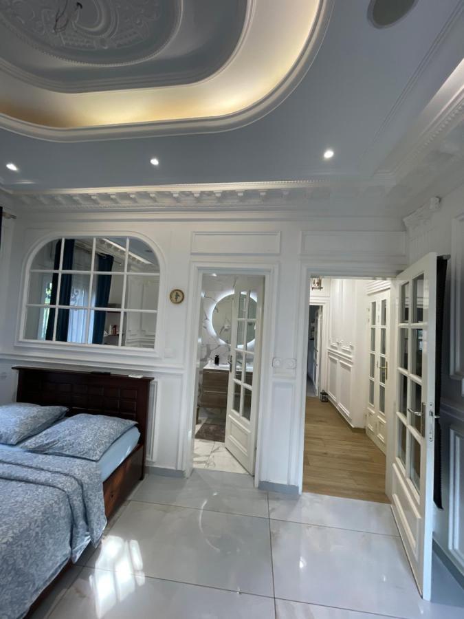 Eve Home Yaounde Luaran gambar