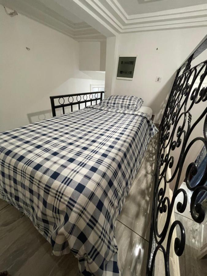 Eve Home Yaounde Luaran gambar