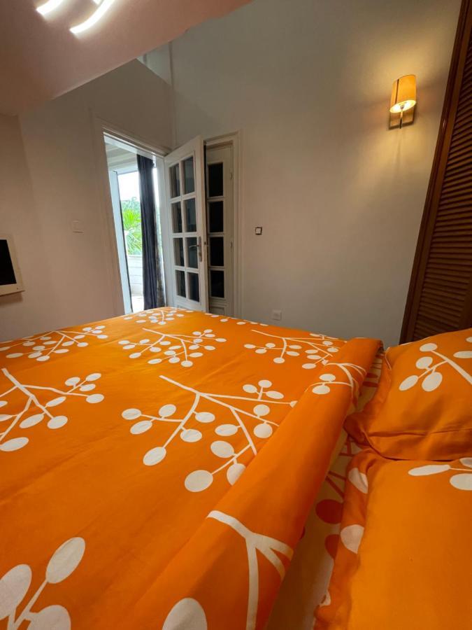 Eve Home Yaounde Luaran gambar