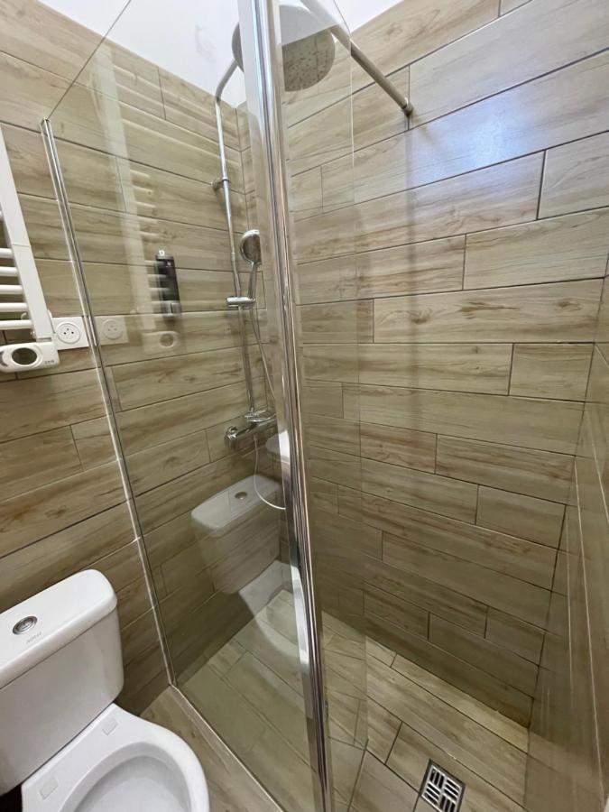 Eve Home Yaounde Luaran gambar